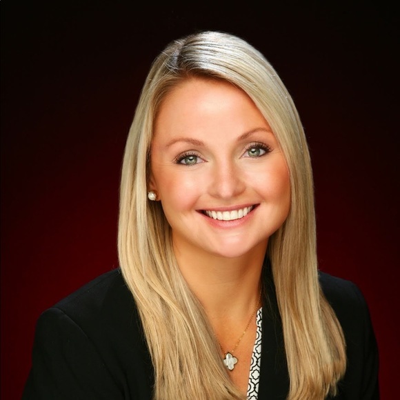 Meet your Posher, Catherine - Picture 1 of 2